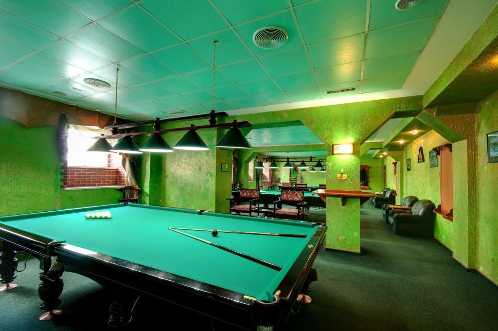 Alexandrovskiy Hotel ムィコラーイウ エクステリア 写真